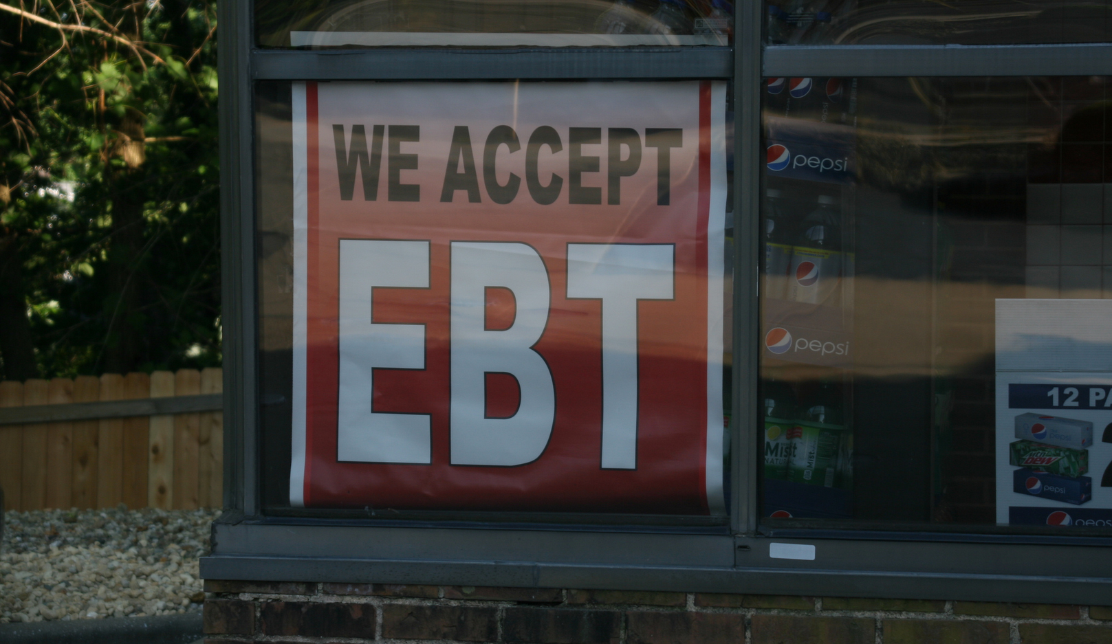 接受EBT现金/食品券的加油站：全国便利店定位