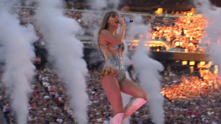 Taylor Swift on stage on her London Wembley Concert