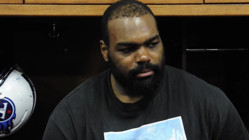 Michael Oher Signs for Titans