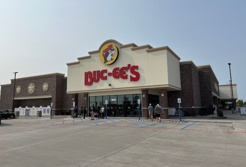 An image in front of the Buc-ee’s store