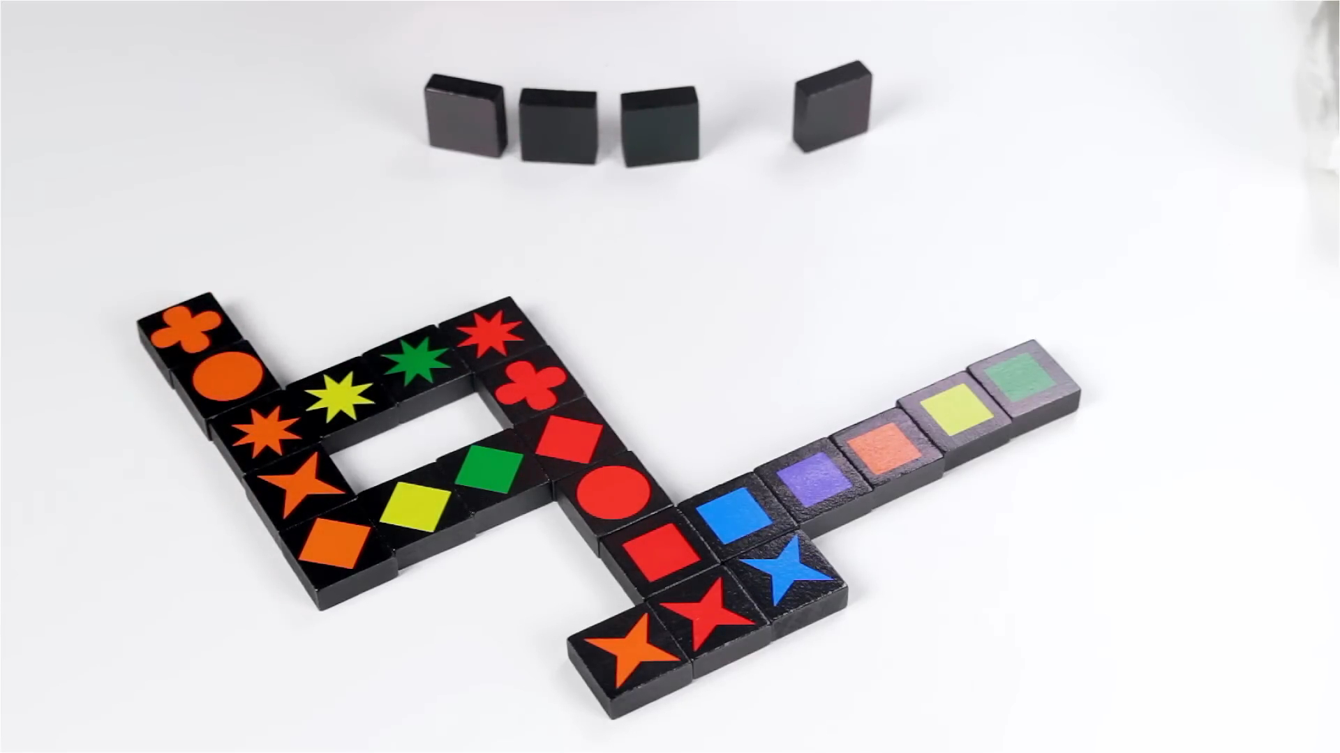 Qwirkle game