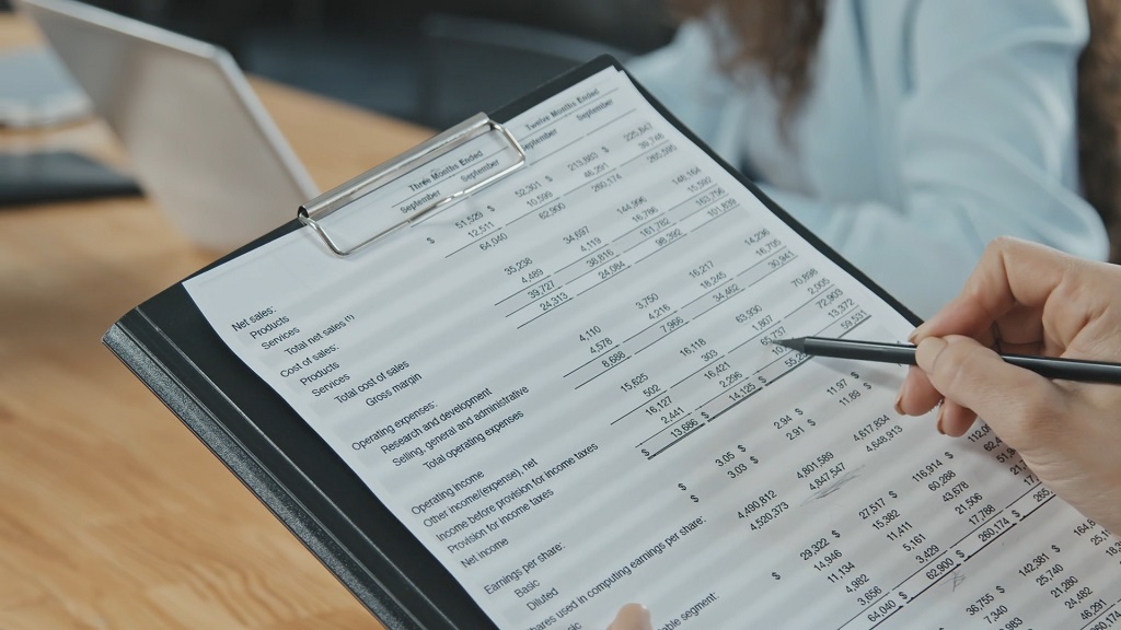 Reviewing financial compliance and legal risks before international expansion